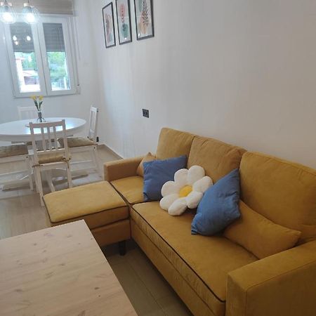Apartamento Buen Recuerdo Camarena de la Sierra Bagian luar foto