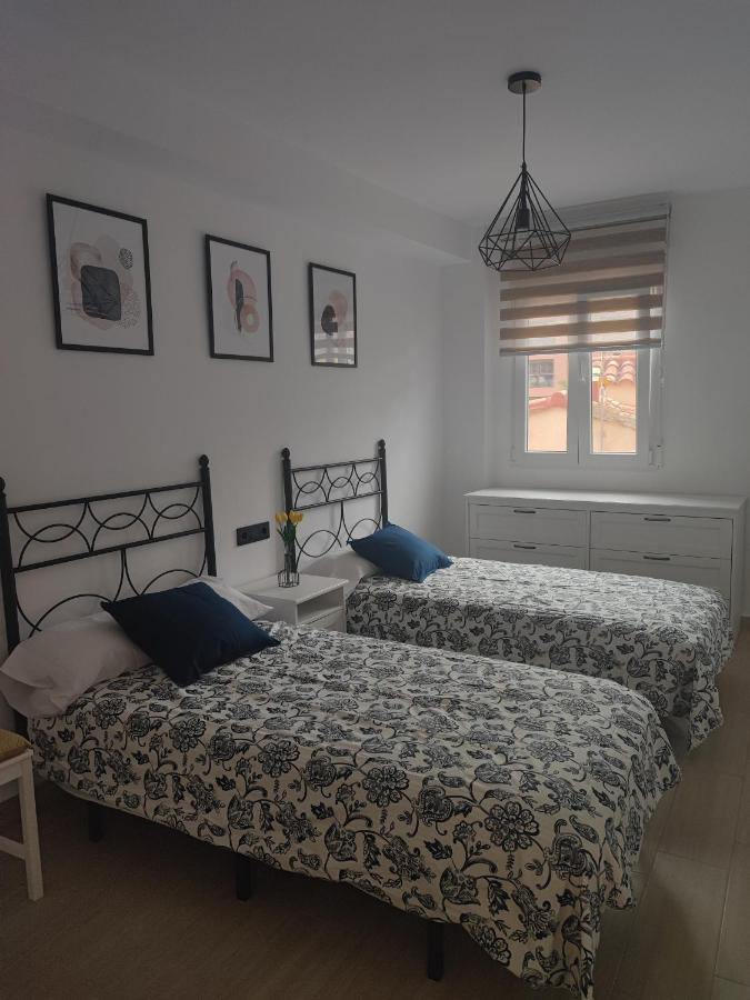 Apartamento Buen Recuerdo Camarena de la Sierra Bagian luar foto